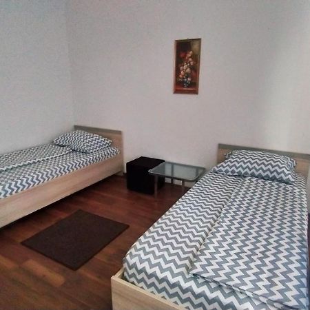 Rooms Ensar Bihac Bagian luar foto