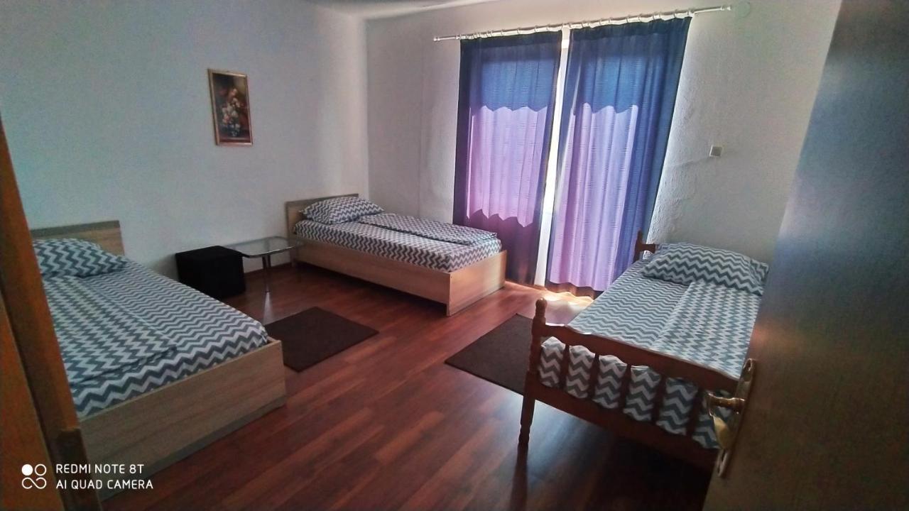 Rooms Ensar Bihac Bagian luar foto